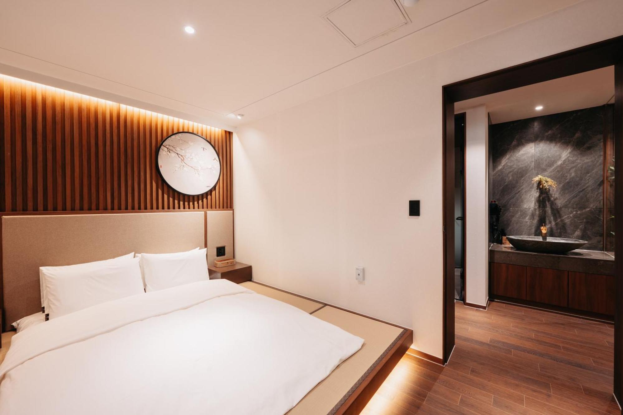 Cozy Tree Hotel Seomyeon Busan Rum bild